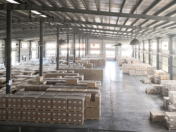 大型仓库